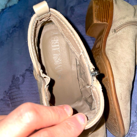 Booties! - Picture 2 of 3